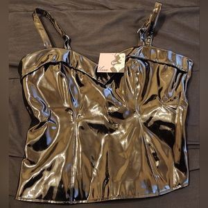 Black vinyl Maneater top.